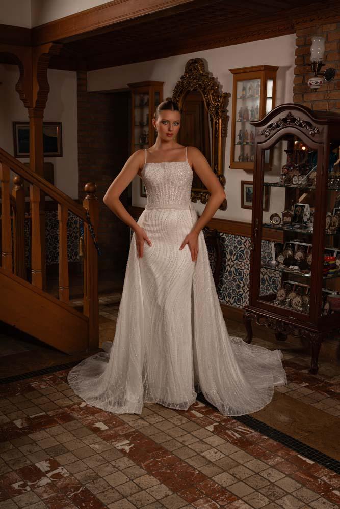 Demonte Kuyruklu Komple İşleme Dizaynlı Balık Model Gelinlik