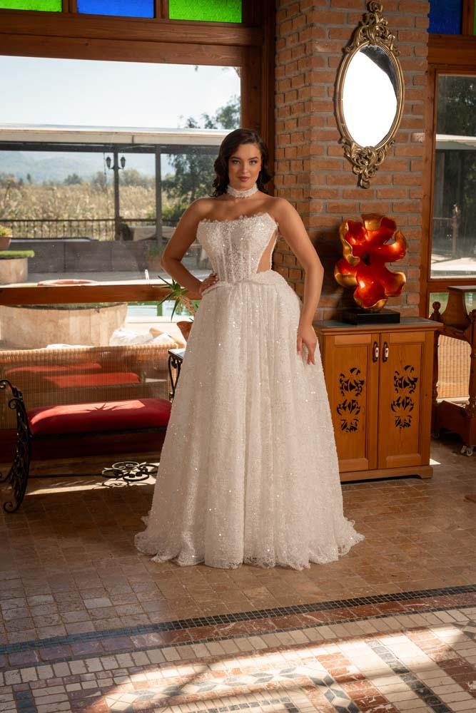 Havuz Yaka Beden Dekolteli Taş işlemeli Helen Model Gelinlik