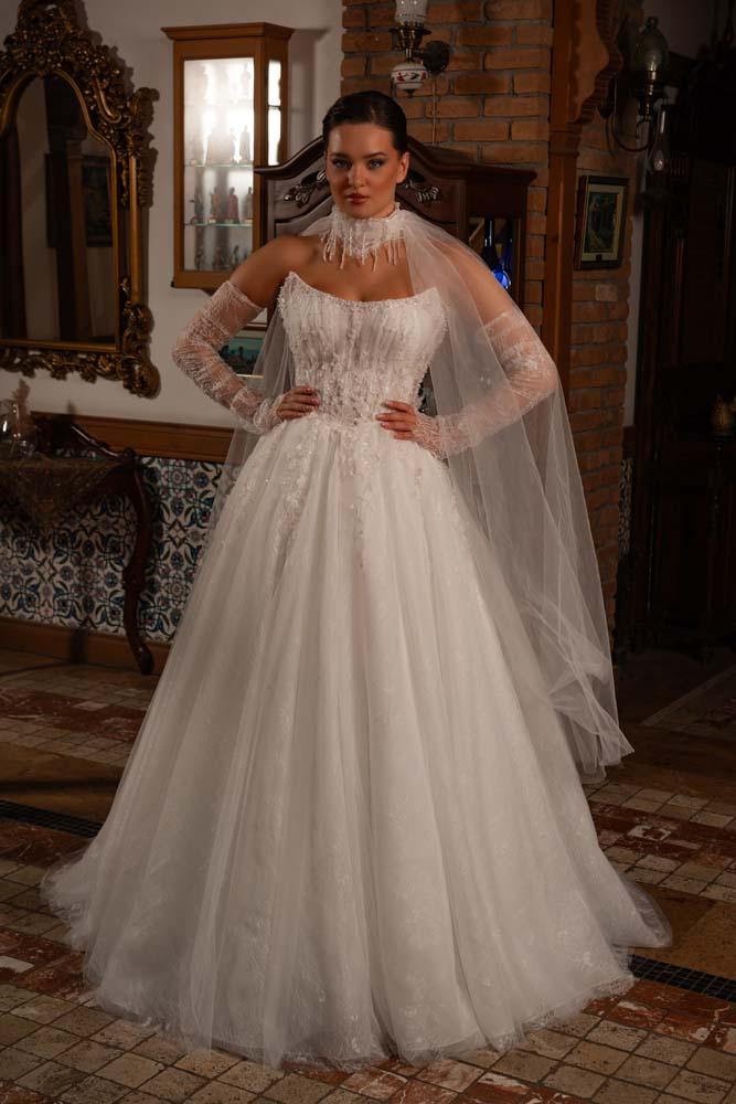 Havuz Yaka Fransız Korseli Tül Etek Detaylı Helen Model Gelinlik