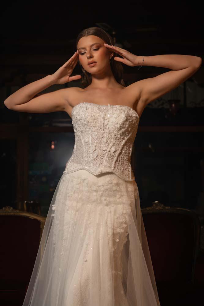 Korse Detalı Akıtmalı Helen Model Gelinlik